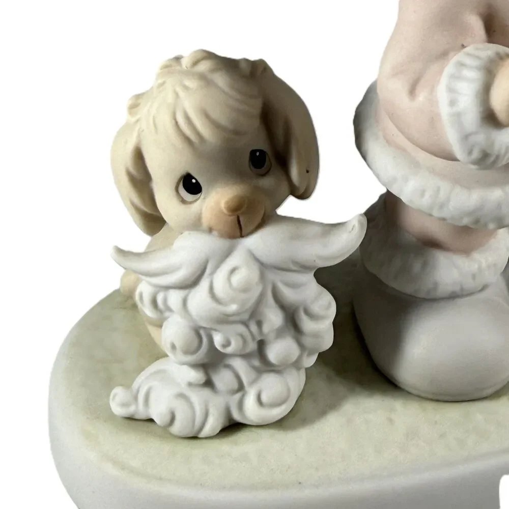 Vintage 1992 Precious Moments “Wishing You A Ho Ho Ho” Figurine 527629  Enesco